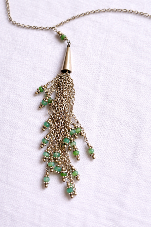 56cb4cf4-d177-4178-9725-2c187b3eea02 Sterling Silver Chain Tassel Necklace with Green Aventurine